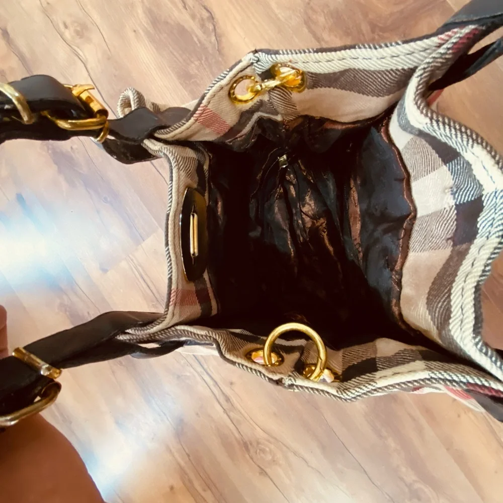 BURBERRY BAG - Picture 6 of 11